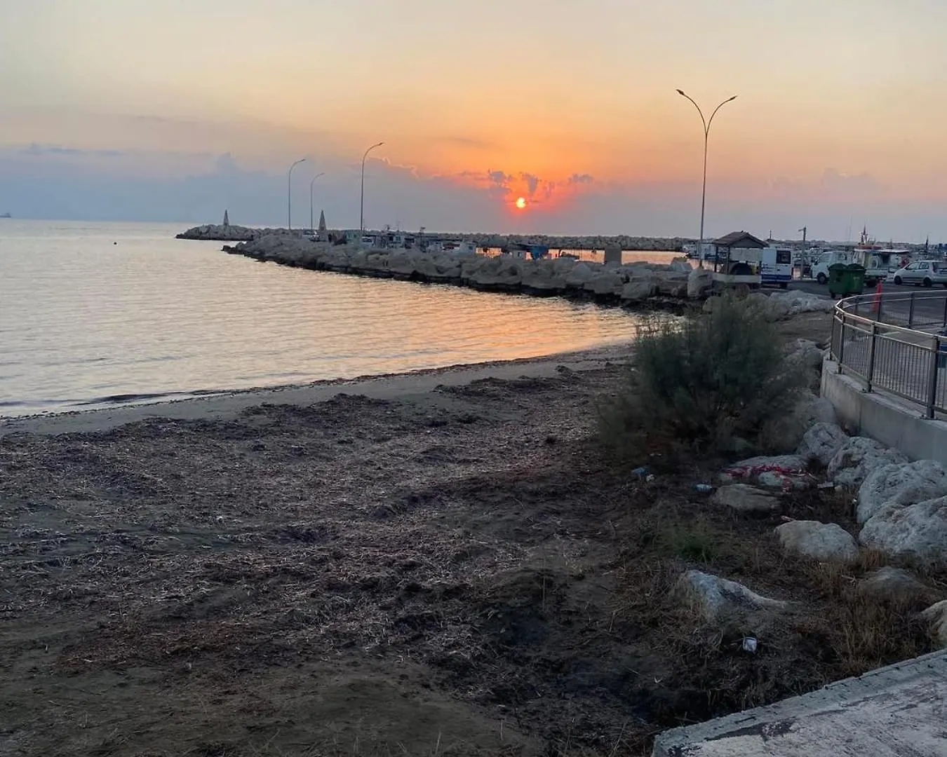 Mackenzie By The Sea Apartment Larnaca