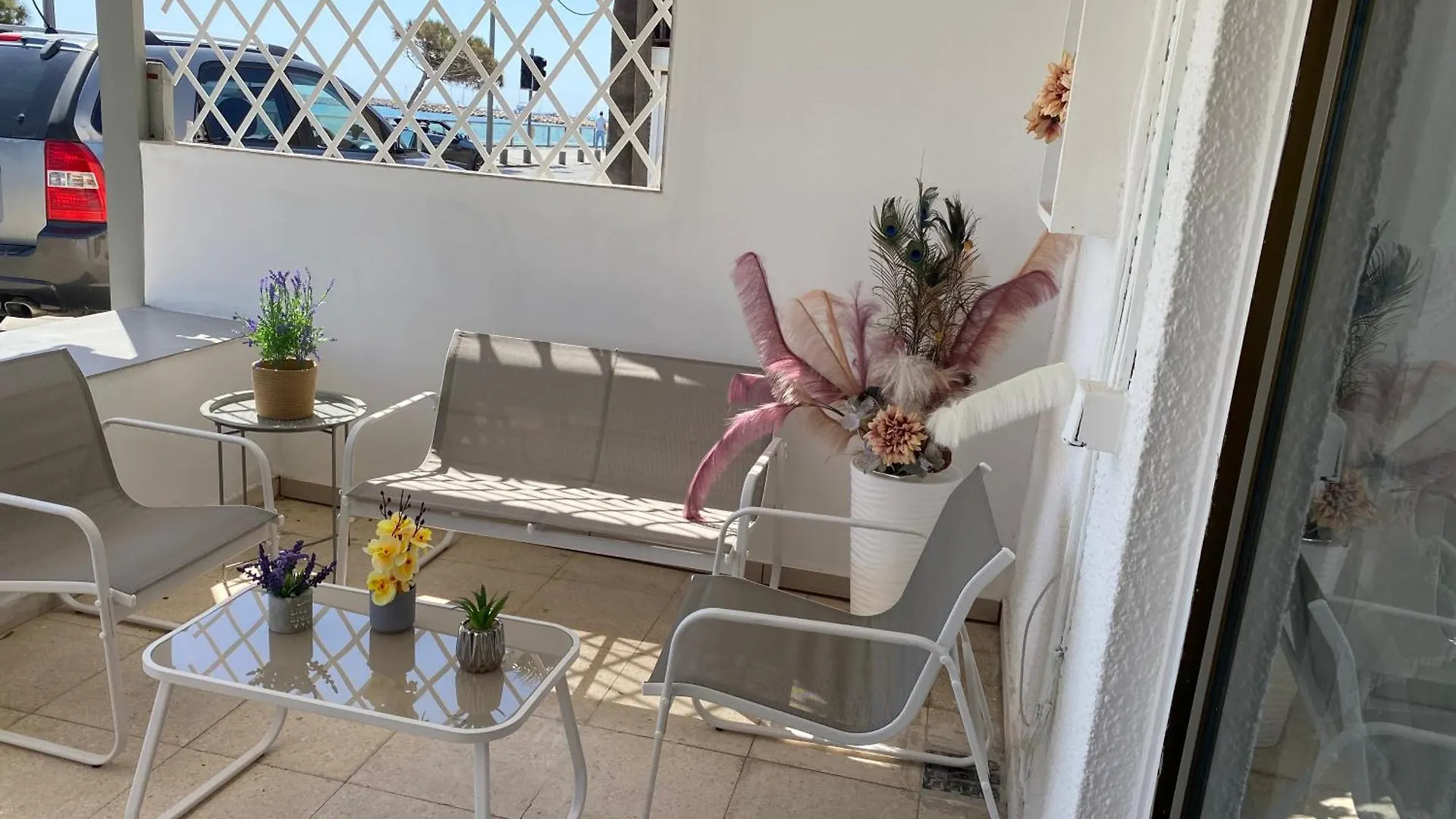 Mackenzie By The Sea Ground Floor Home Larnaca Apartment