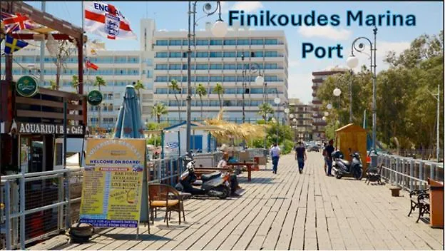 Mackenzie By The Sea Ground Floor Home Larnaca