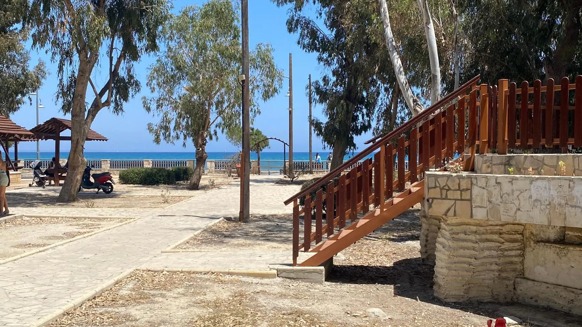 Apartment Mackenzie By The Sea Ground Floor Home Larnaca