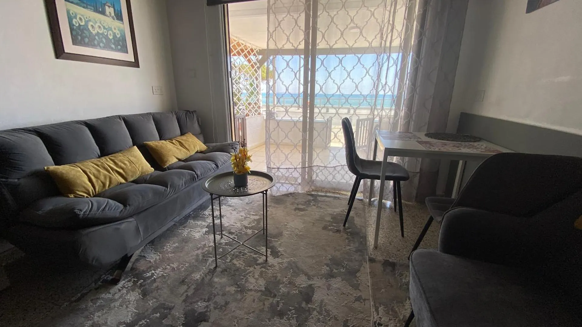 Mackenzie By The Sea Apartment Larnaca